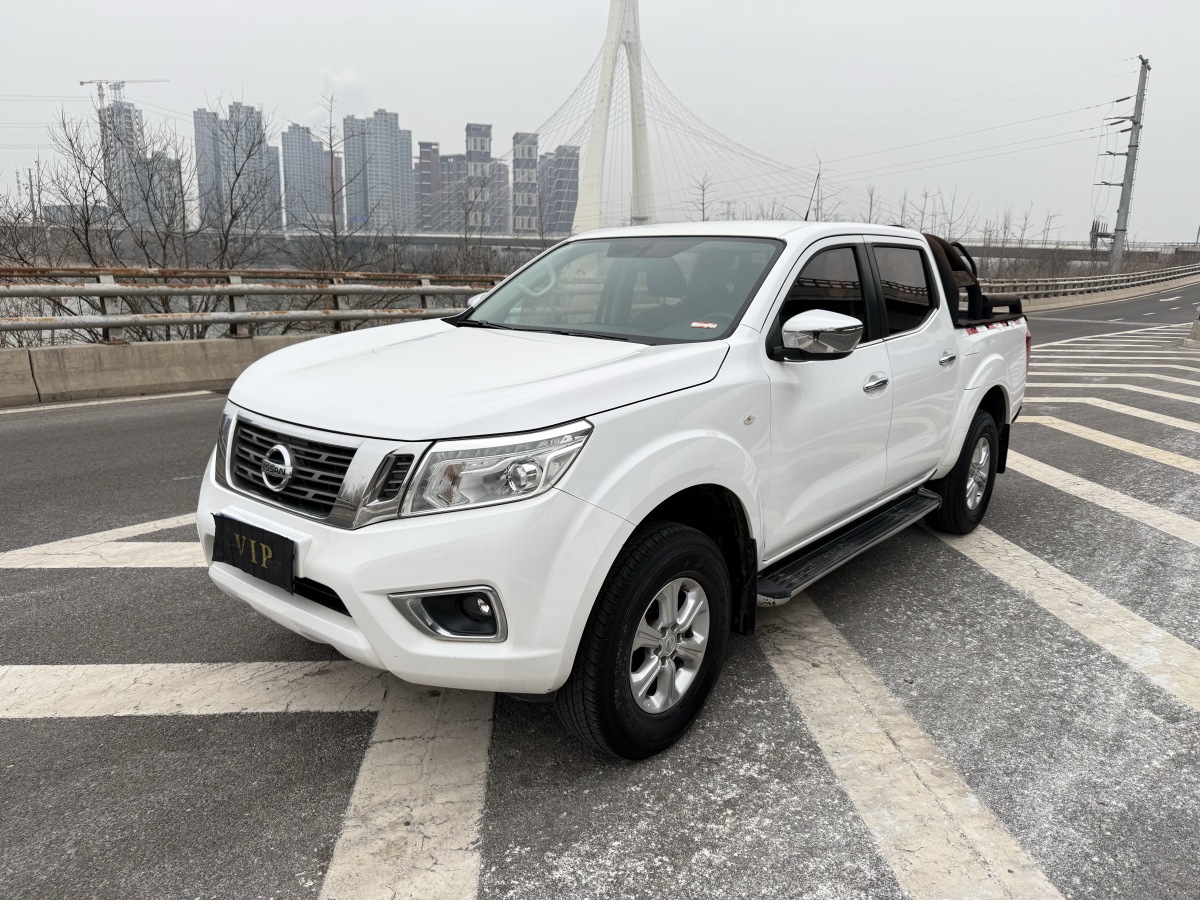 Nissan Navara 2017 汽车图片 