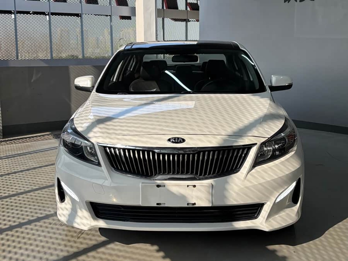 Kia K5 2019 汽车图片 