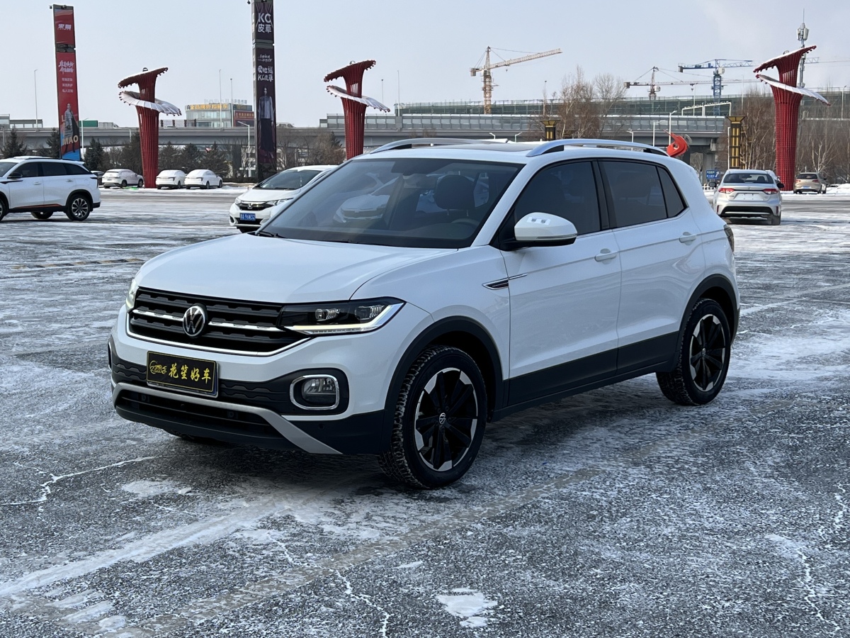 Volkswagen Tacqua 2022 car image 