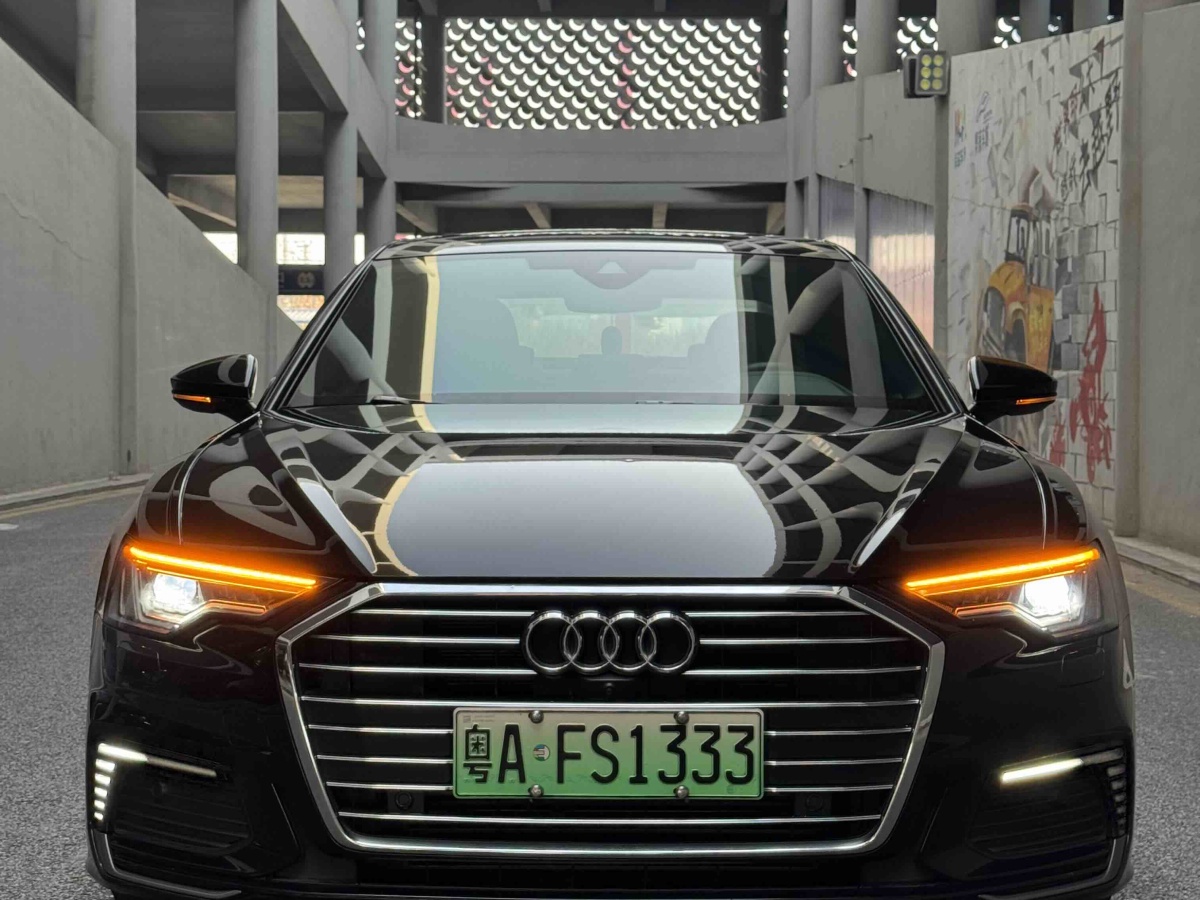 Audi 2022 Audi 2022 car image