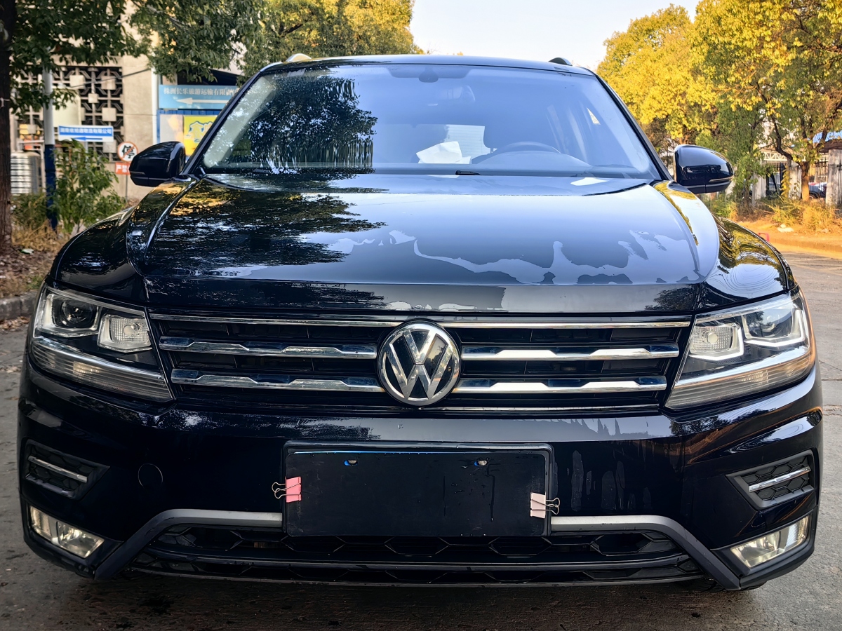 Volkswagen Tiguan X 2018 Volkswagen Tiguan X 2018 car image