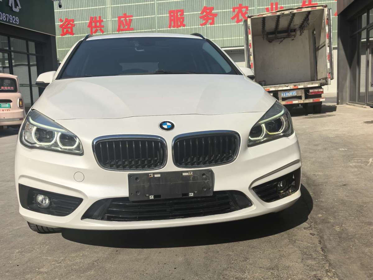 BMW 2 Series Tourer 2017 car image 