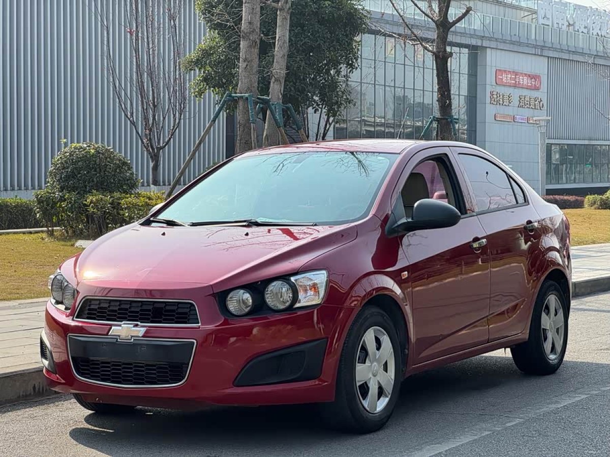 Chevrolet Aveo 2014 Chevrolet Aveo 2014 汽车图片