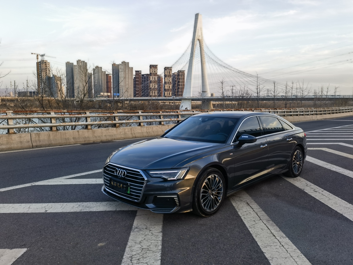Audi A6L New Energy 2020 car image 