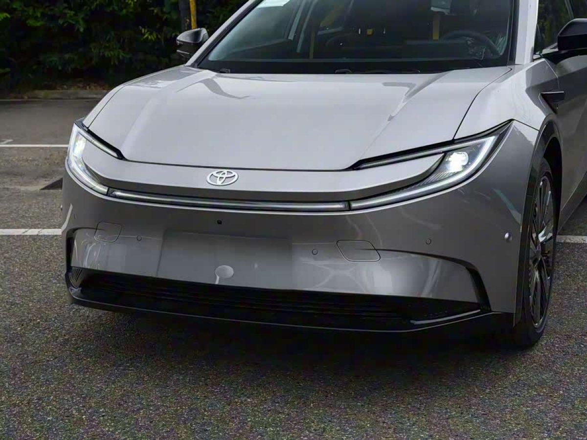 Toyota bZ5 2025 Toyota bZ5 2025 汽车图片