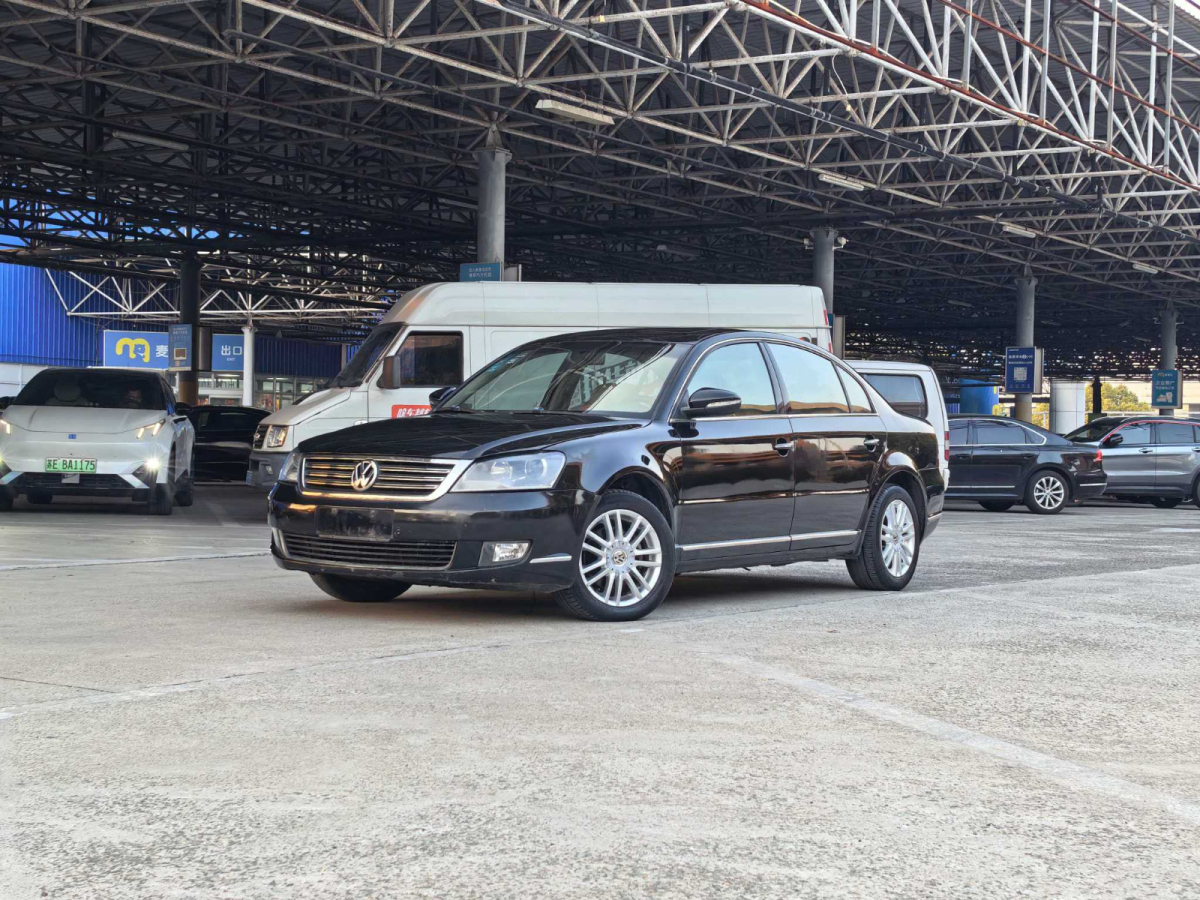 Volkswagen Passat Lingyu 2011 car image 
