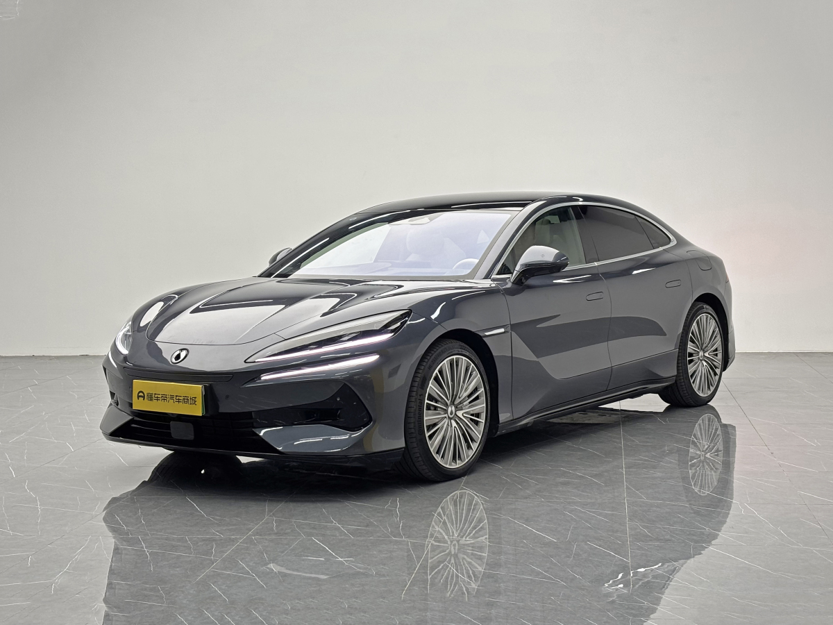 Denza Z9 2024 Denza Z9 2024 immagine di auto