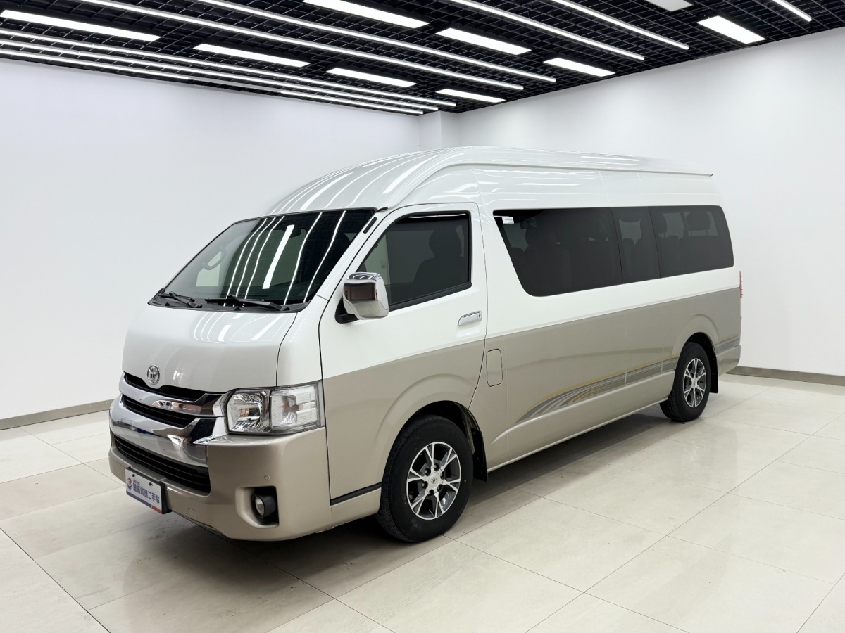 Toyota Hiace 2017 Toyota Hiace 2017 immagine di auto