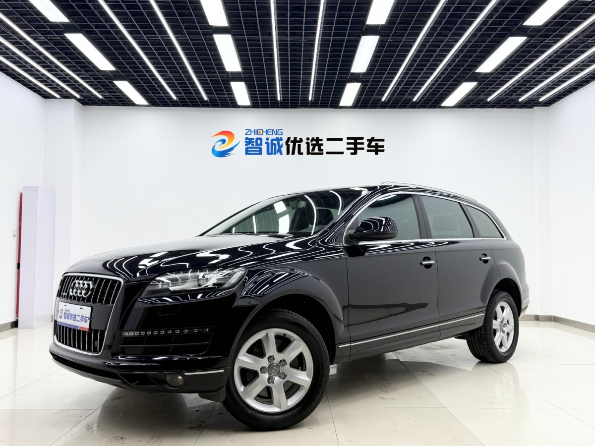 Audi Q7 2010 car image 