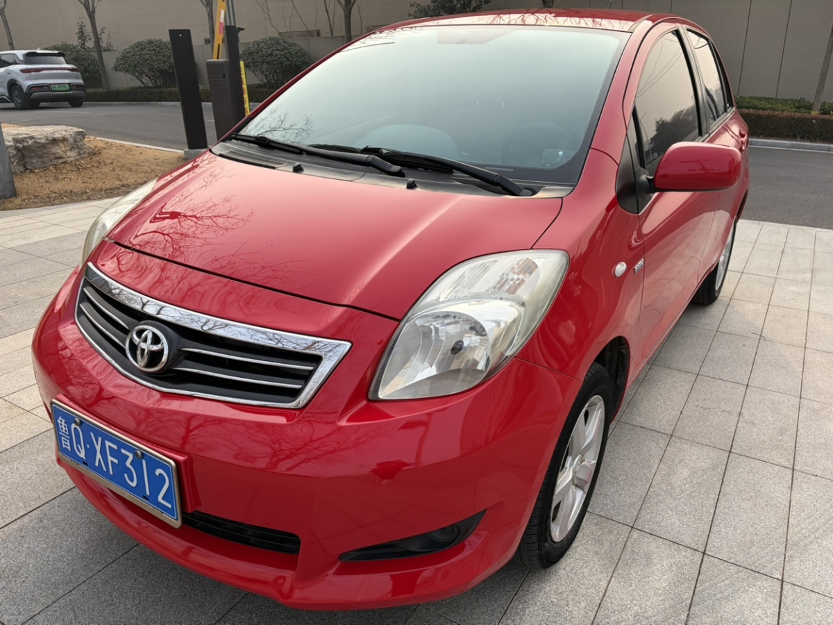 Toyota Yaris 2012 Toyota Yaris 2012 imagen de coche