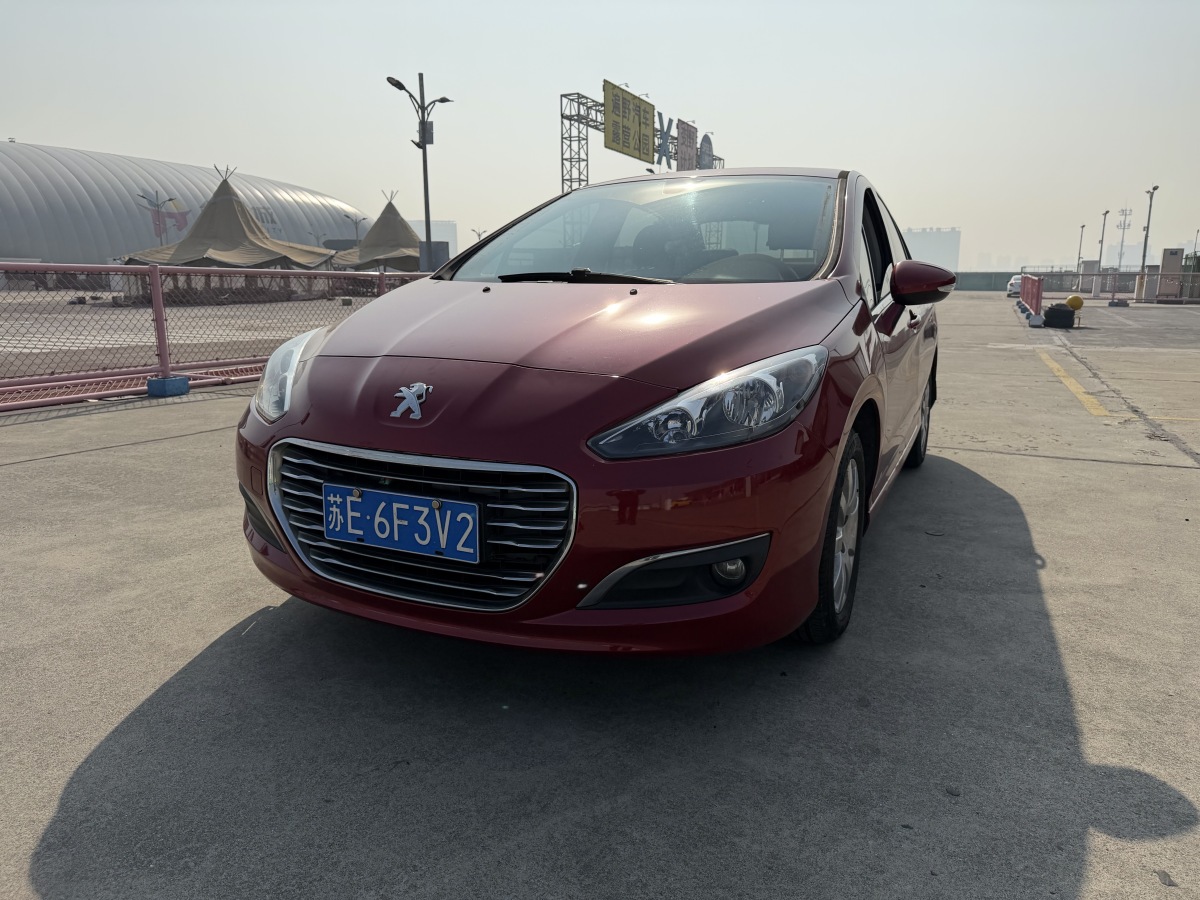 Peugeot 308 2015 Peugeot 308 2015 car image