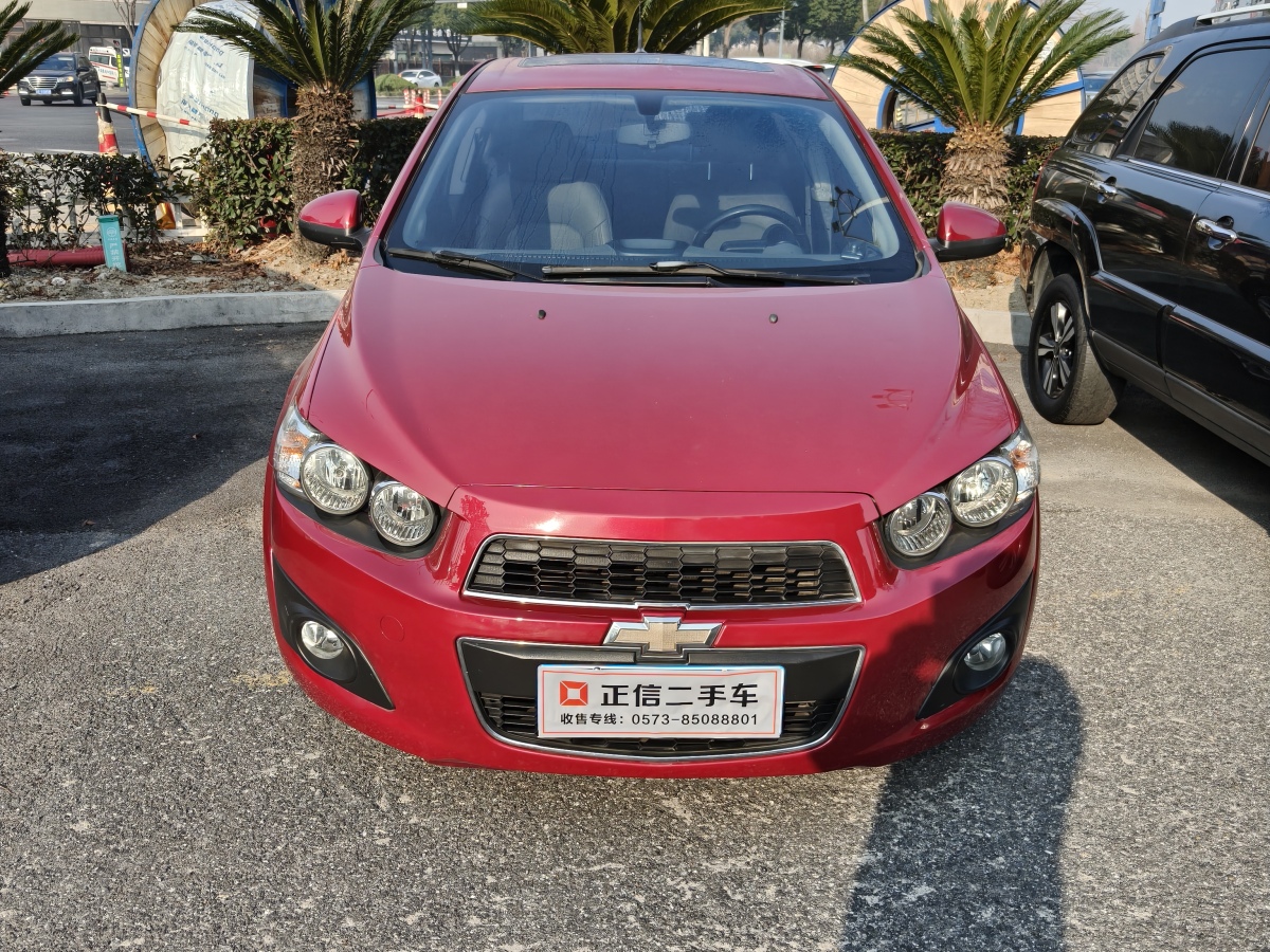 Chevrolet Aveo 2012 Chevrolet Aveo 2012 汽车图片