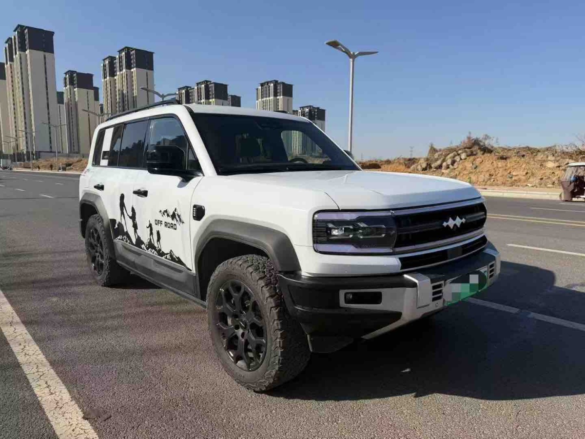 FangChengBao Leopard 5 2024 FangChengBao Leopard 5 2024 car image