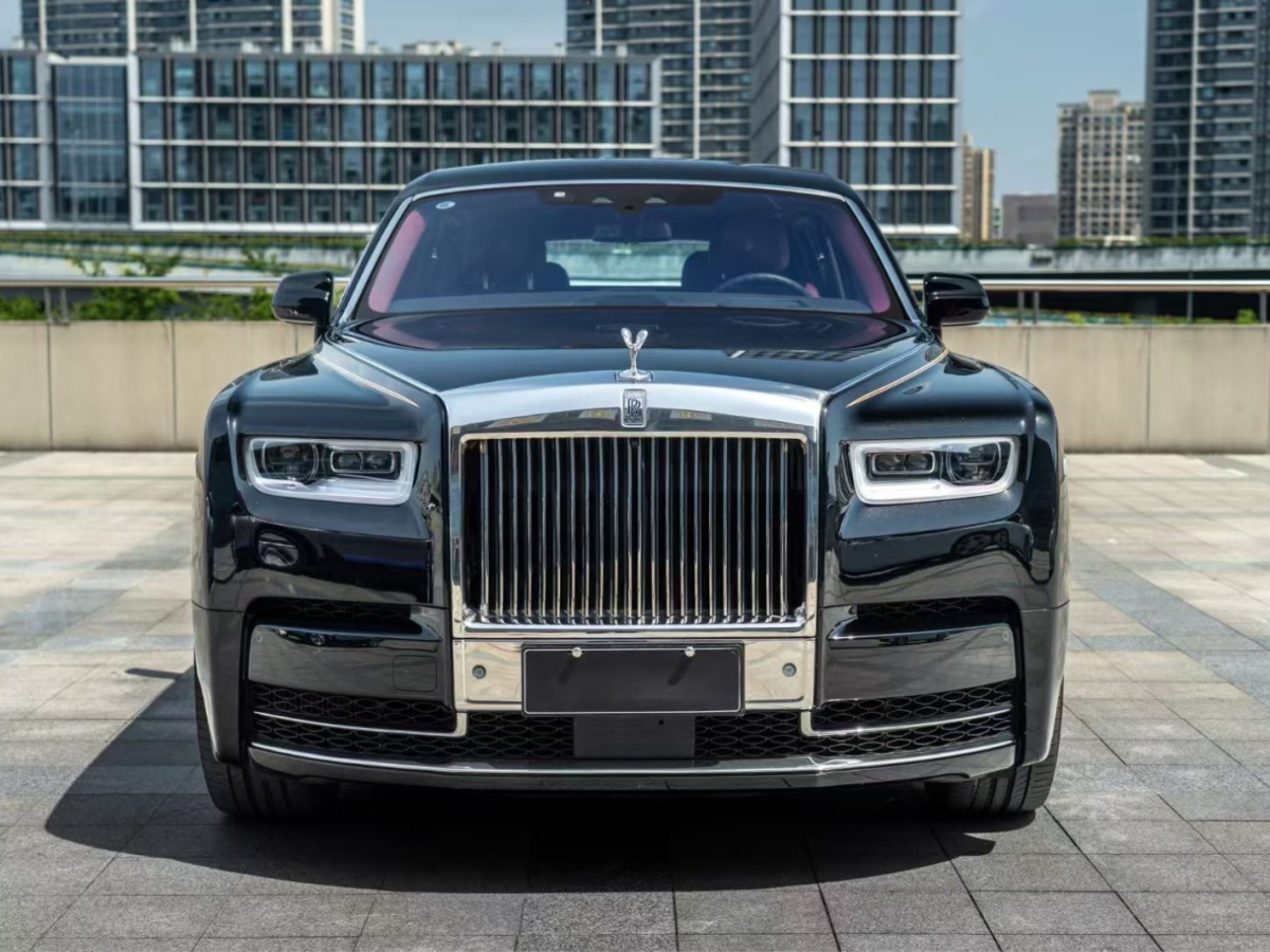 Rolls-Royce Phantom 2022 汽车图片 