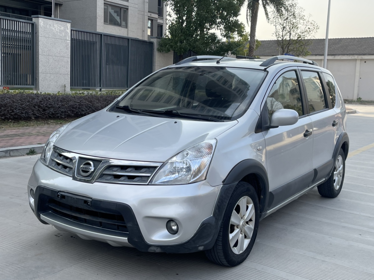 Nissan Livina 2013 汽车图片 