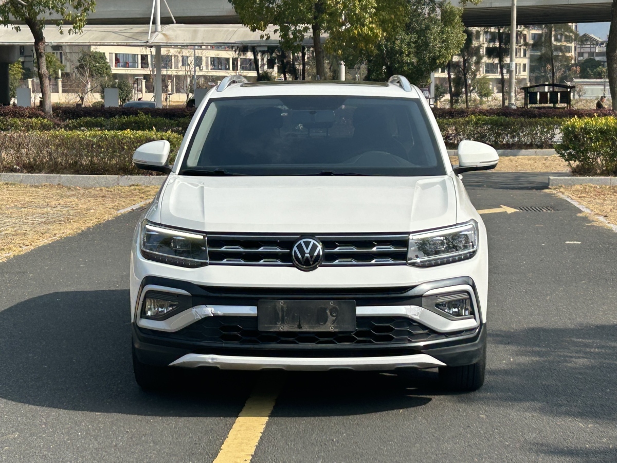 Volkswagen T-Cross 2020 car image 