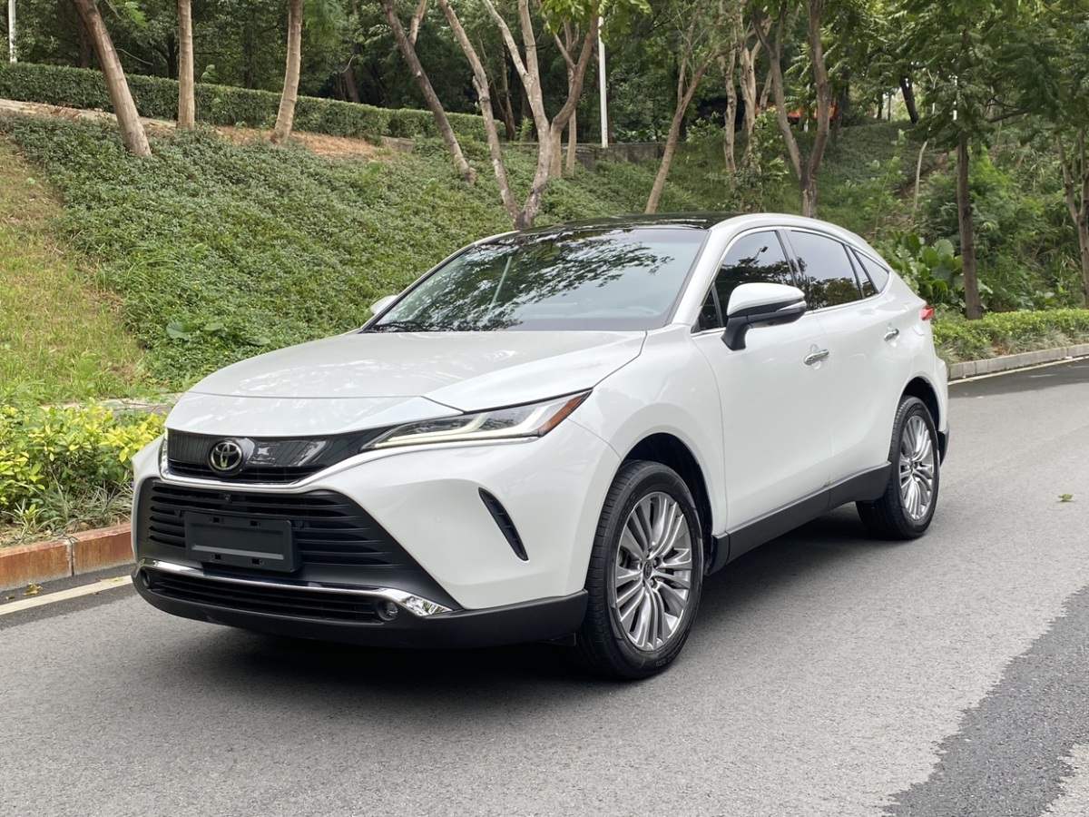 Toyota Harrier 2022 Toyota Harrier 2022 car image