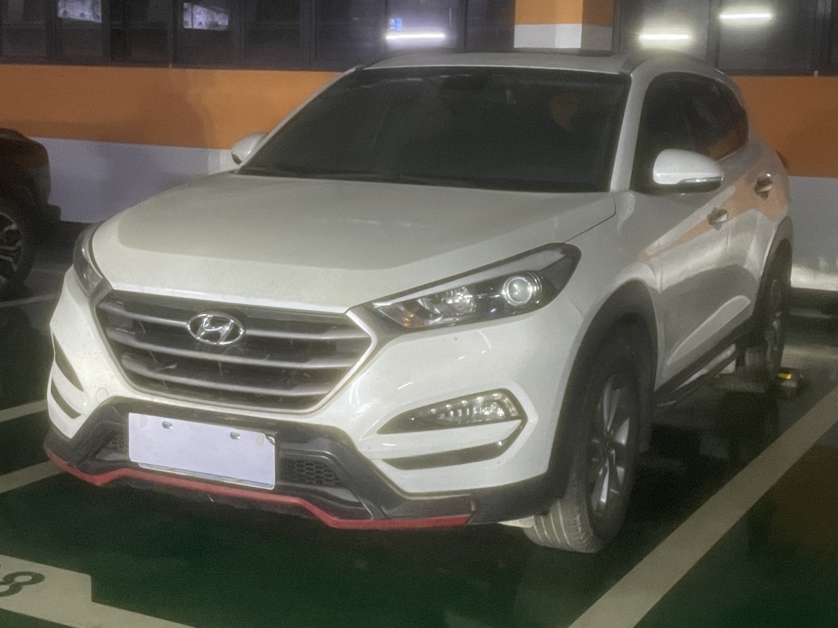 Hyundai Tucson 2016 car image 
