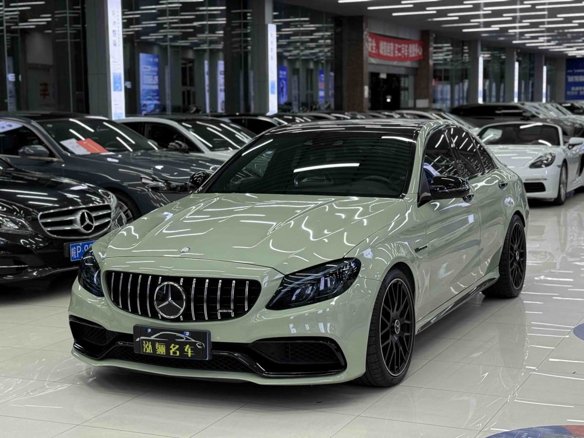 Mercedes-Benz 2017 Mercedes-Benz 2017 car image