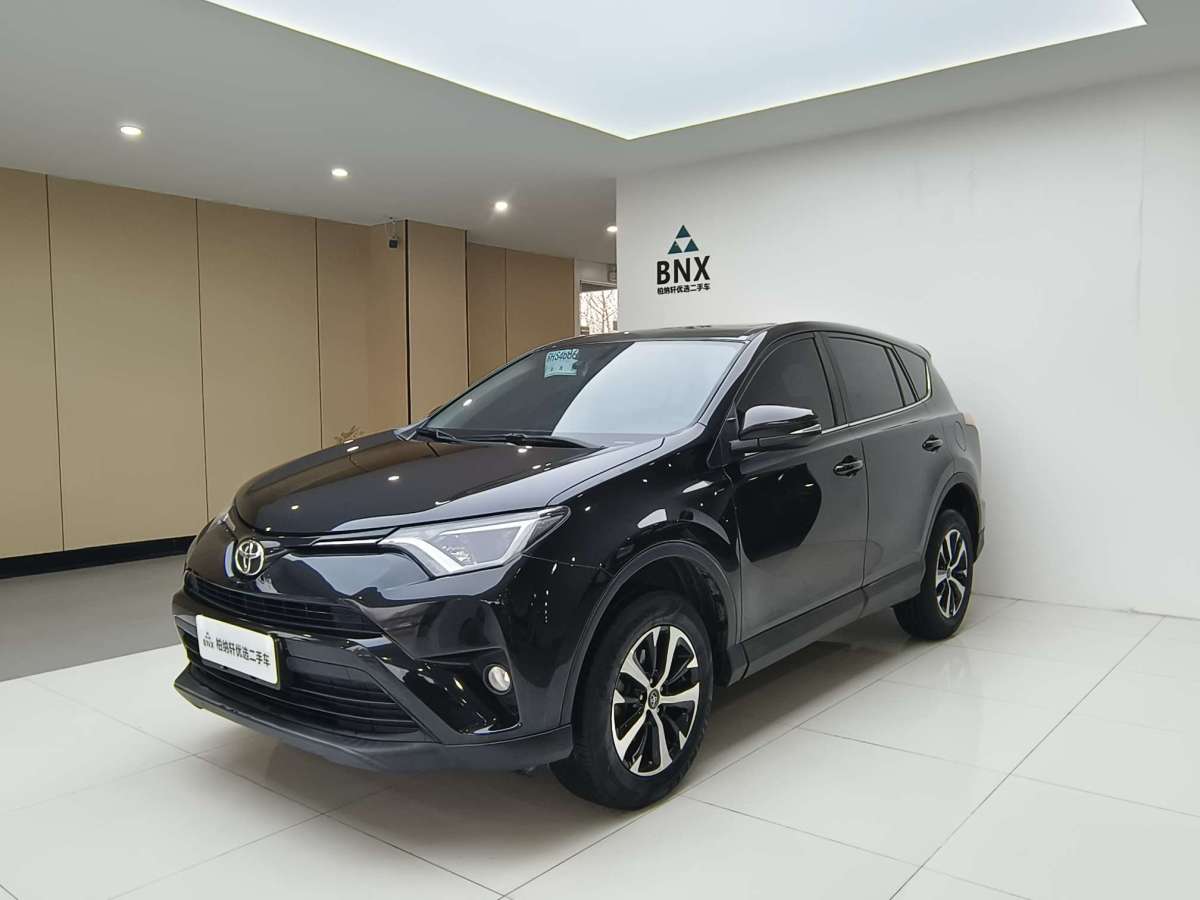 Toyota RAV4 2019 car image 