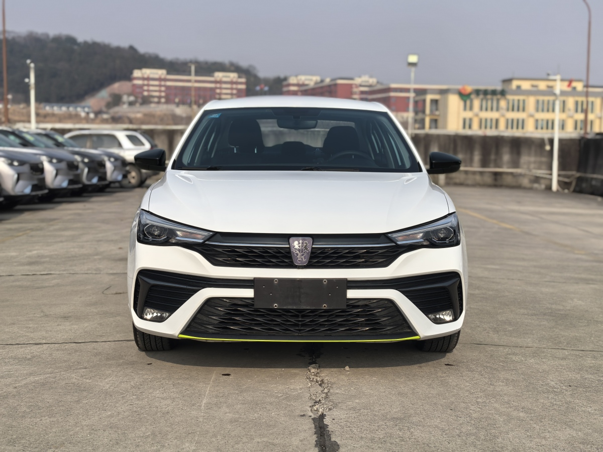 Roewe i5 2022 Roewe i5 2022 car image