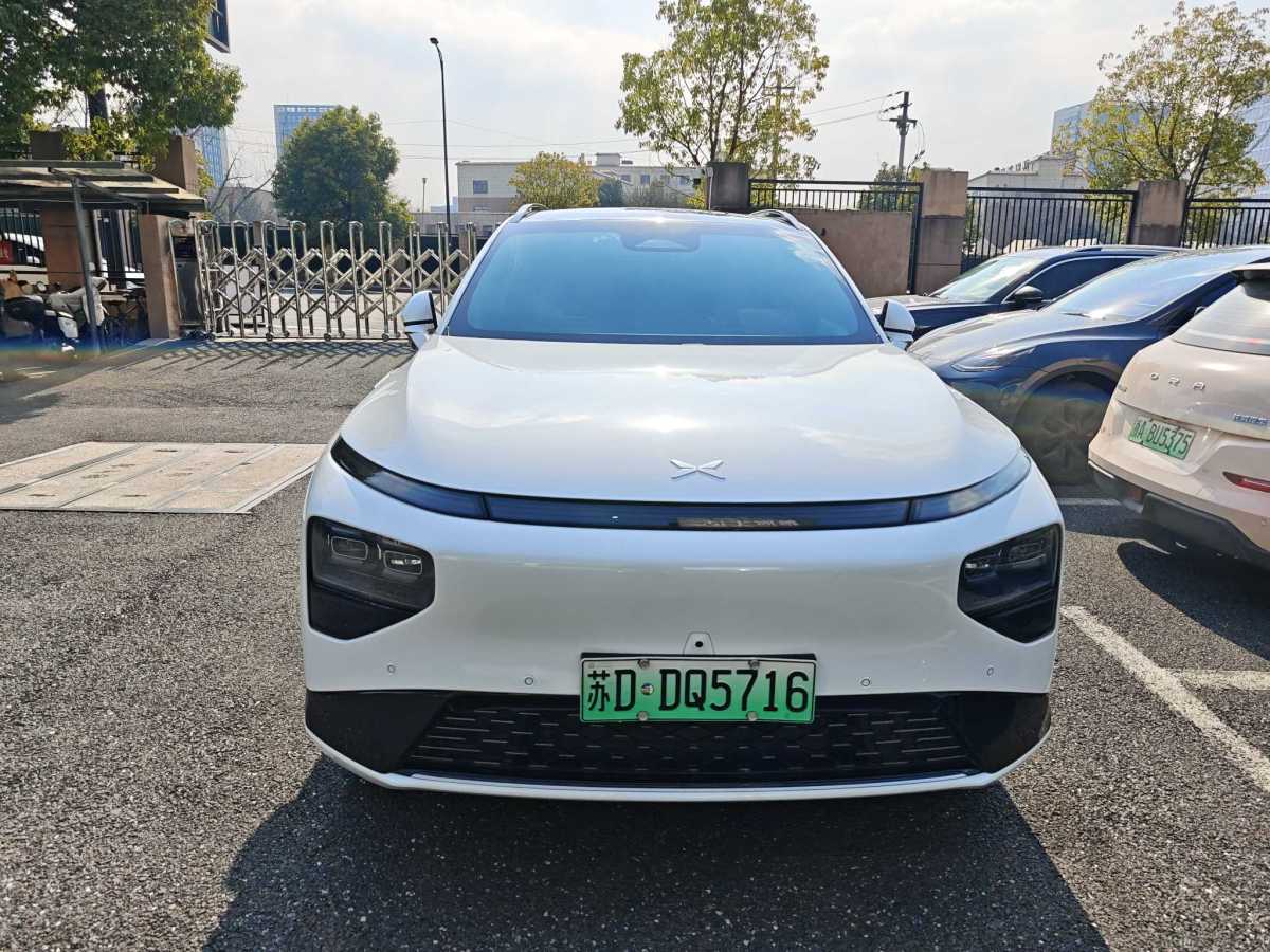 Xpeng G9 2023 immagine di auto 