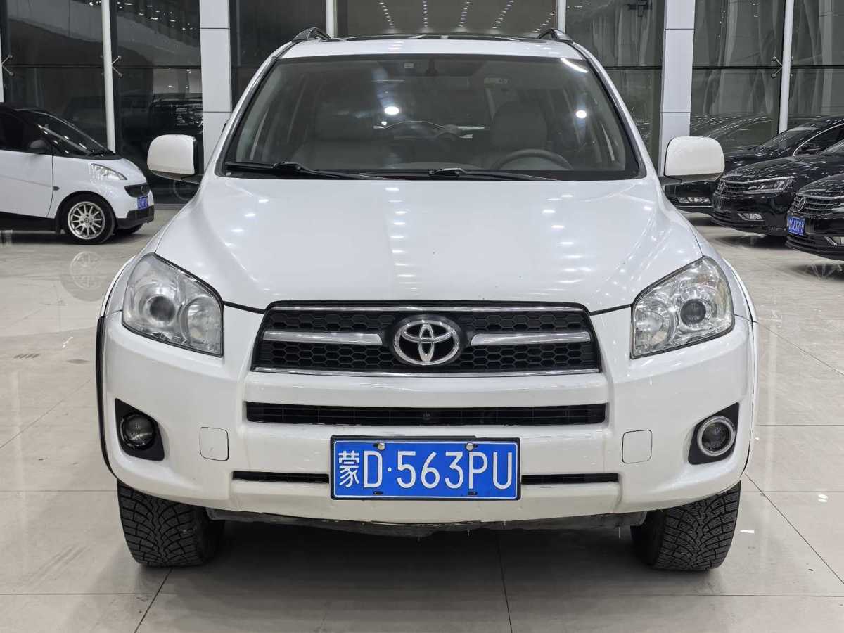 Toyota RAV4 2009 Toyota RAV4 2009 car image