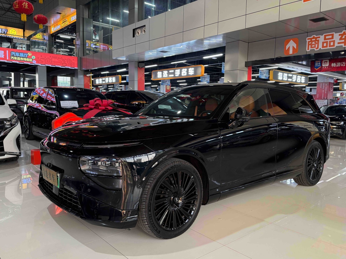 Xpeng G9 2025 immagine di auto 