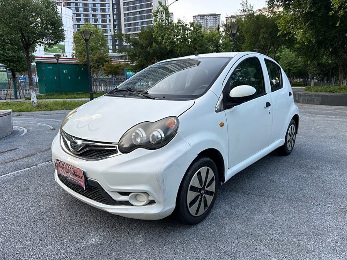 BYD 2015 BYD 2015 car image