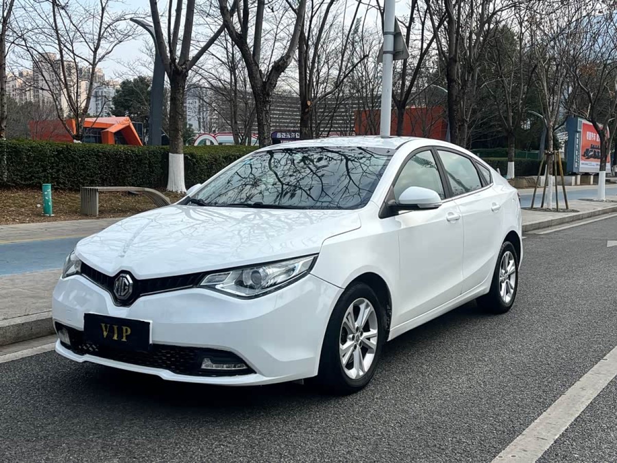 MG GT 2017 MG GT 2017 car image