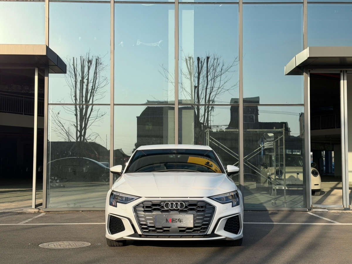Audi 2021 Audi 2021 car image