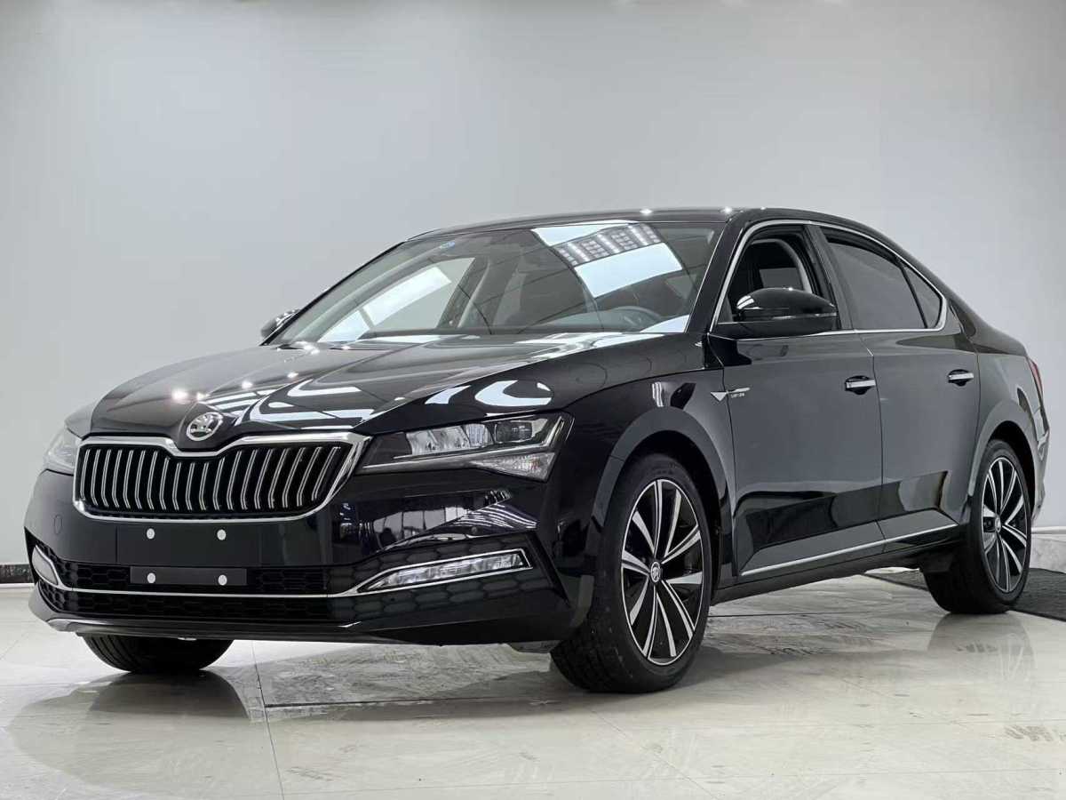 Skoda Superb 2024 汽车图片 