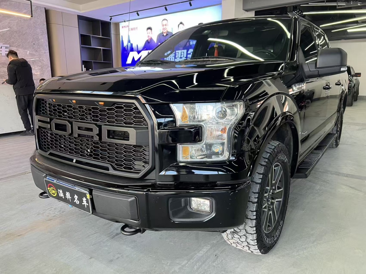 Ford F-150 Raptor 2017 car image 