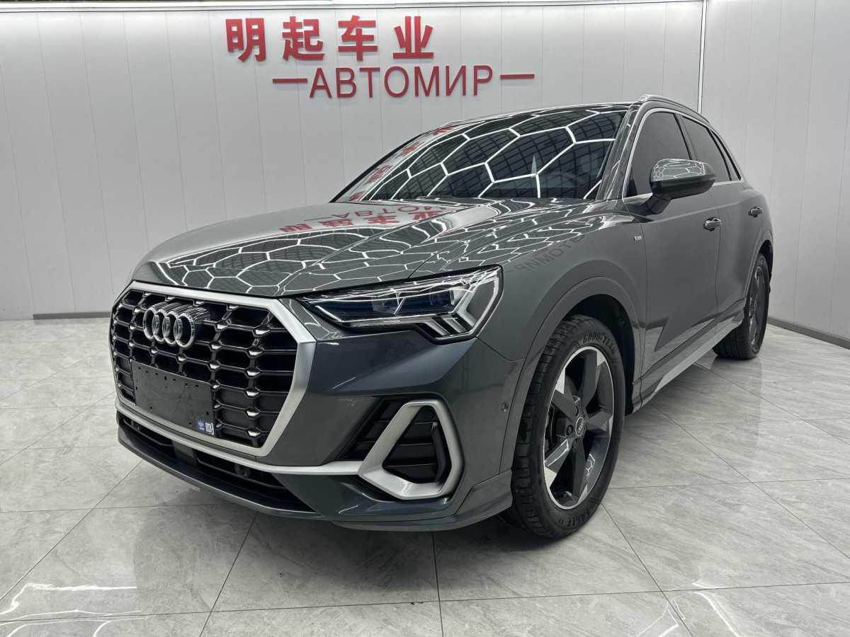 Audi Q3 2023 car image 
