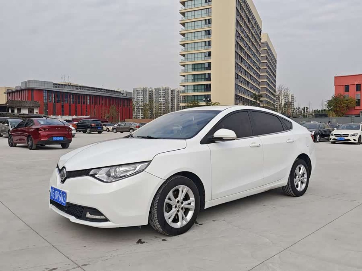 MG GT 2016 MG GT 2016 car image