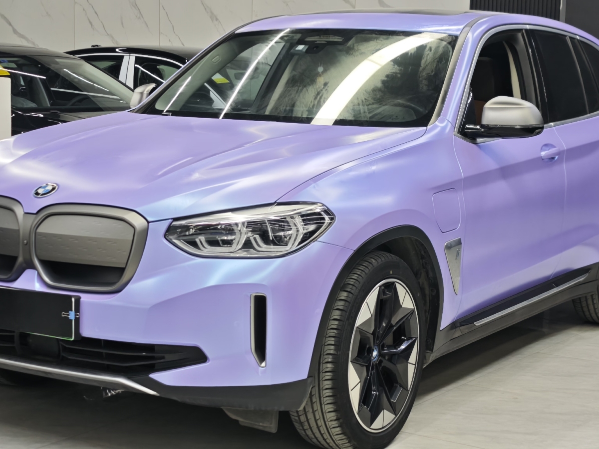 BMW iX3 2021 car image 