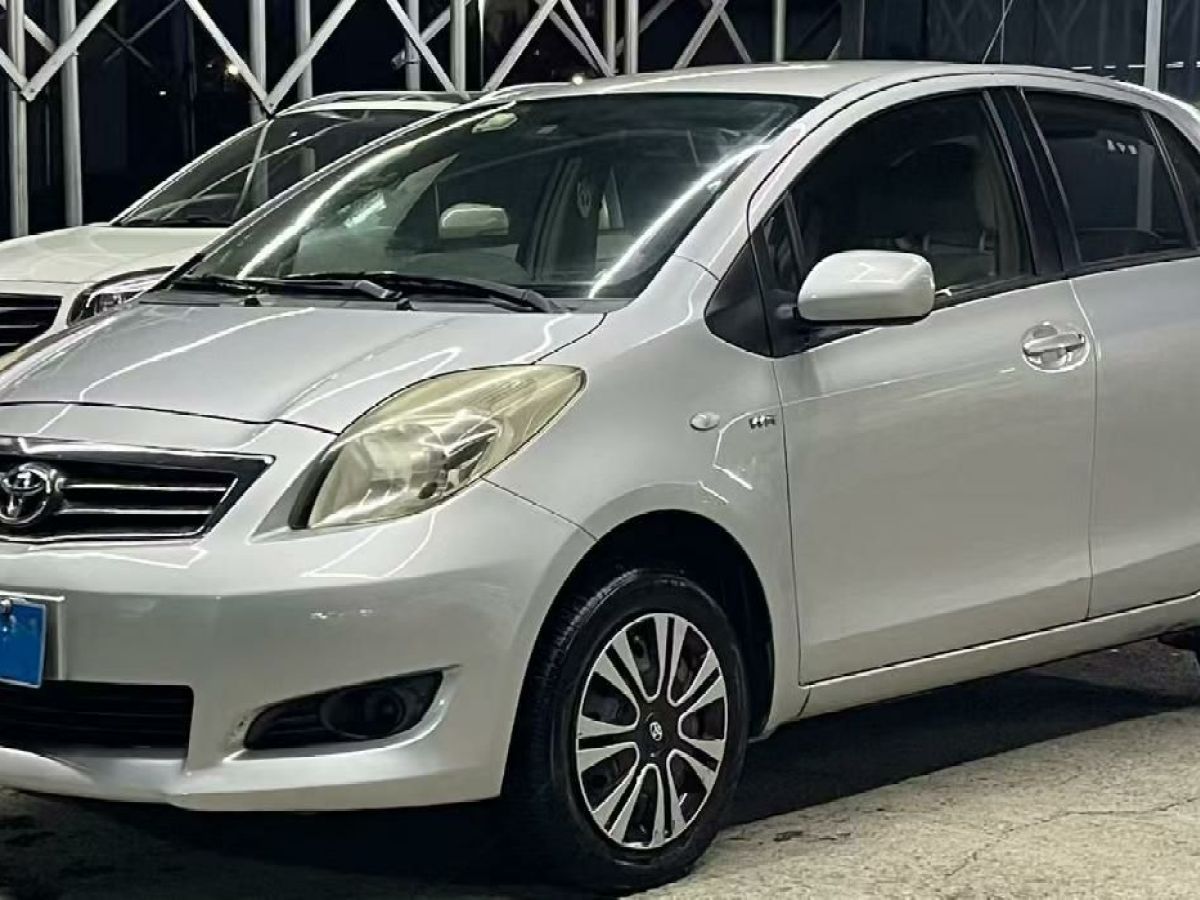 Toyota 2013 Toyota 2013 car image