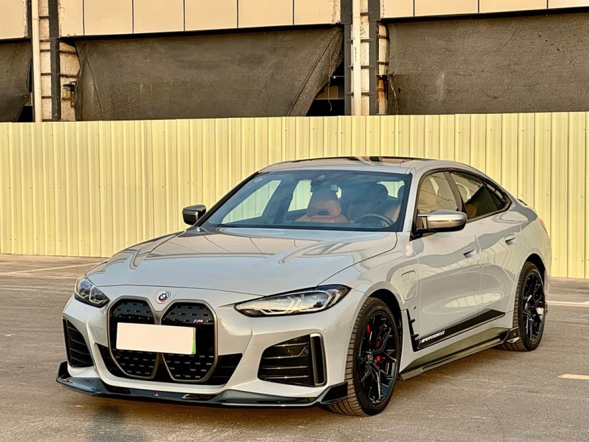 BMW i4 M50 2023 car image 