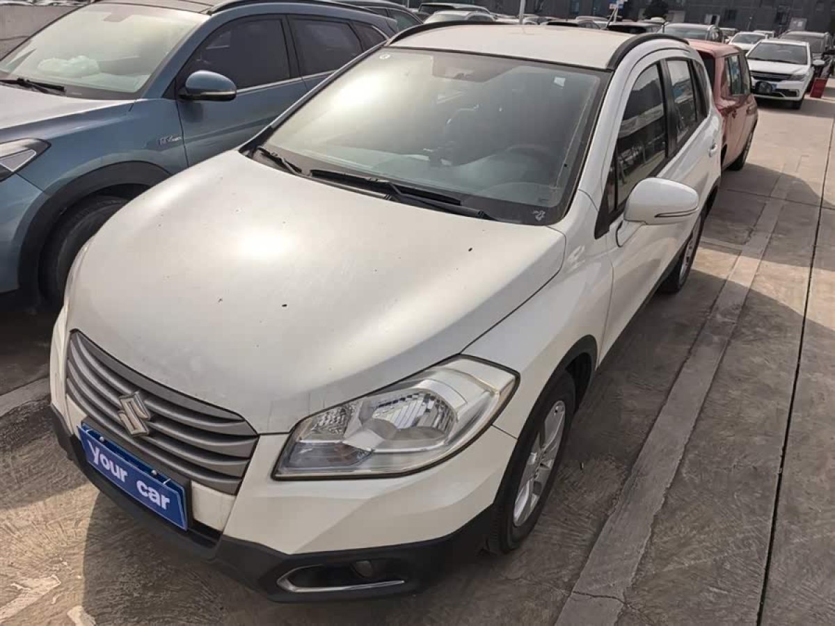 Suzuki S-Cross 2017 صورة سيارة 