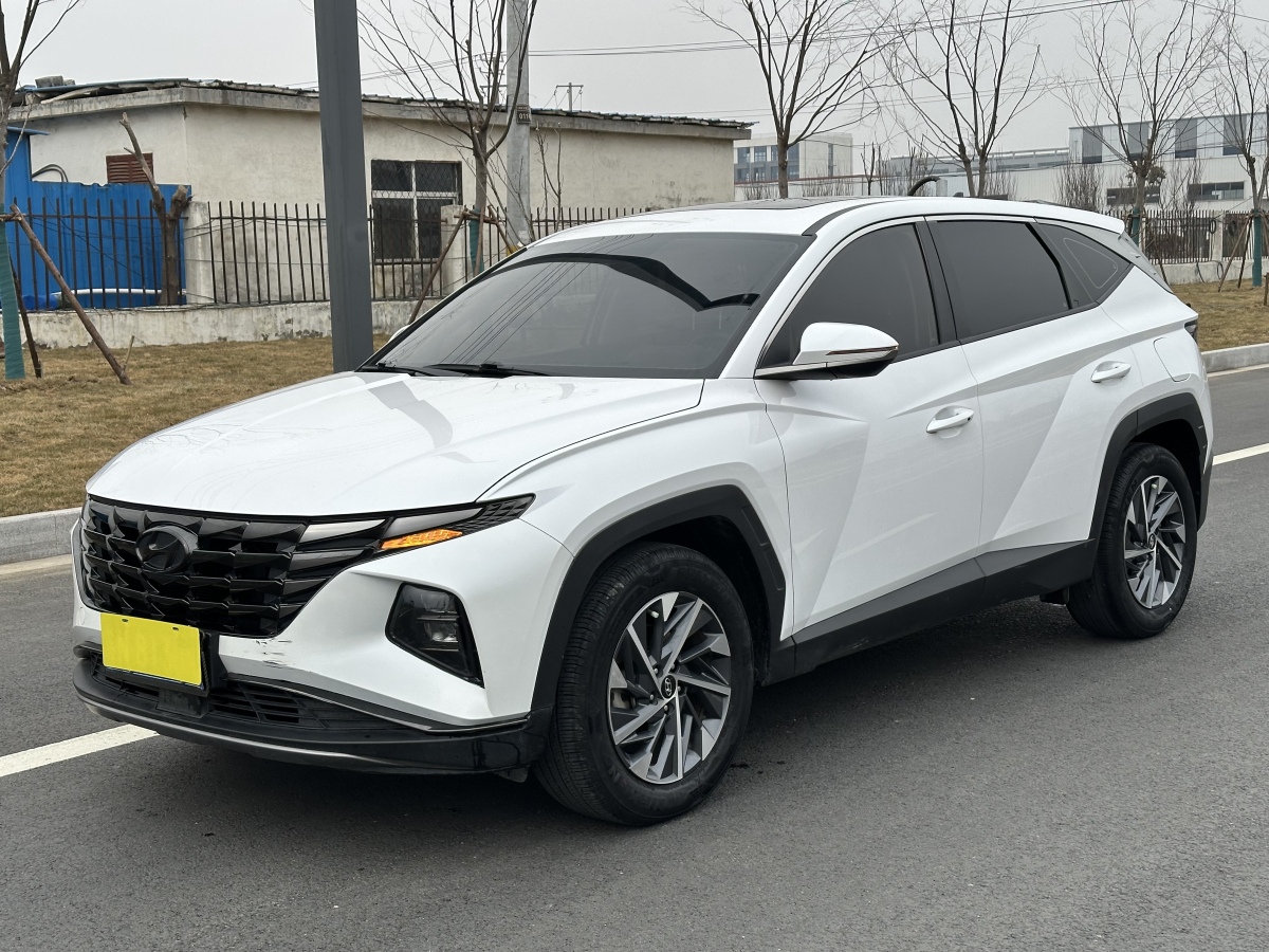Hyundai Tucson 2023 car image 