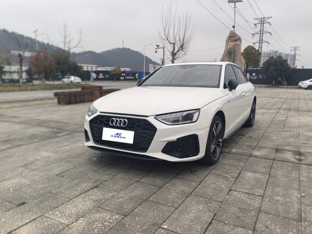 Audi 2022 Audi 2022 car image
