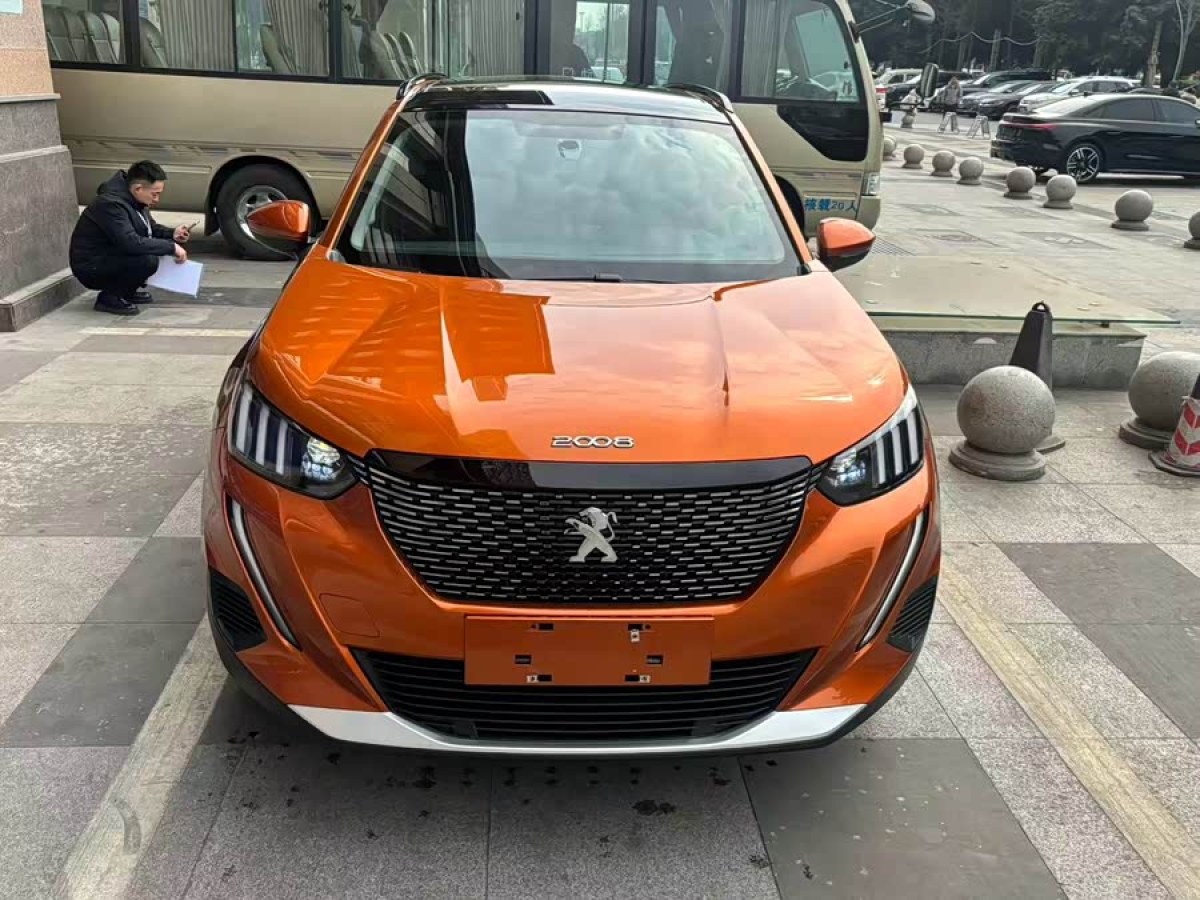 Peugeot 2008 2023 汽车图片 