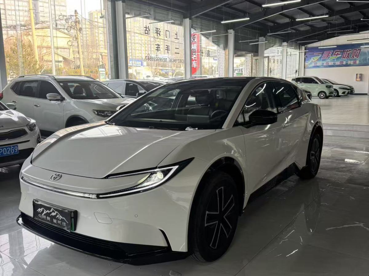 Toyota bZ5 2025 Toyota bZ5 2025 汽车图片