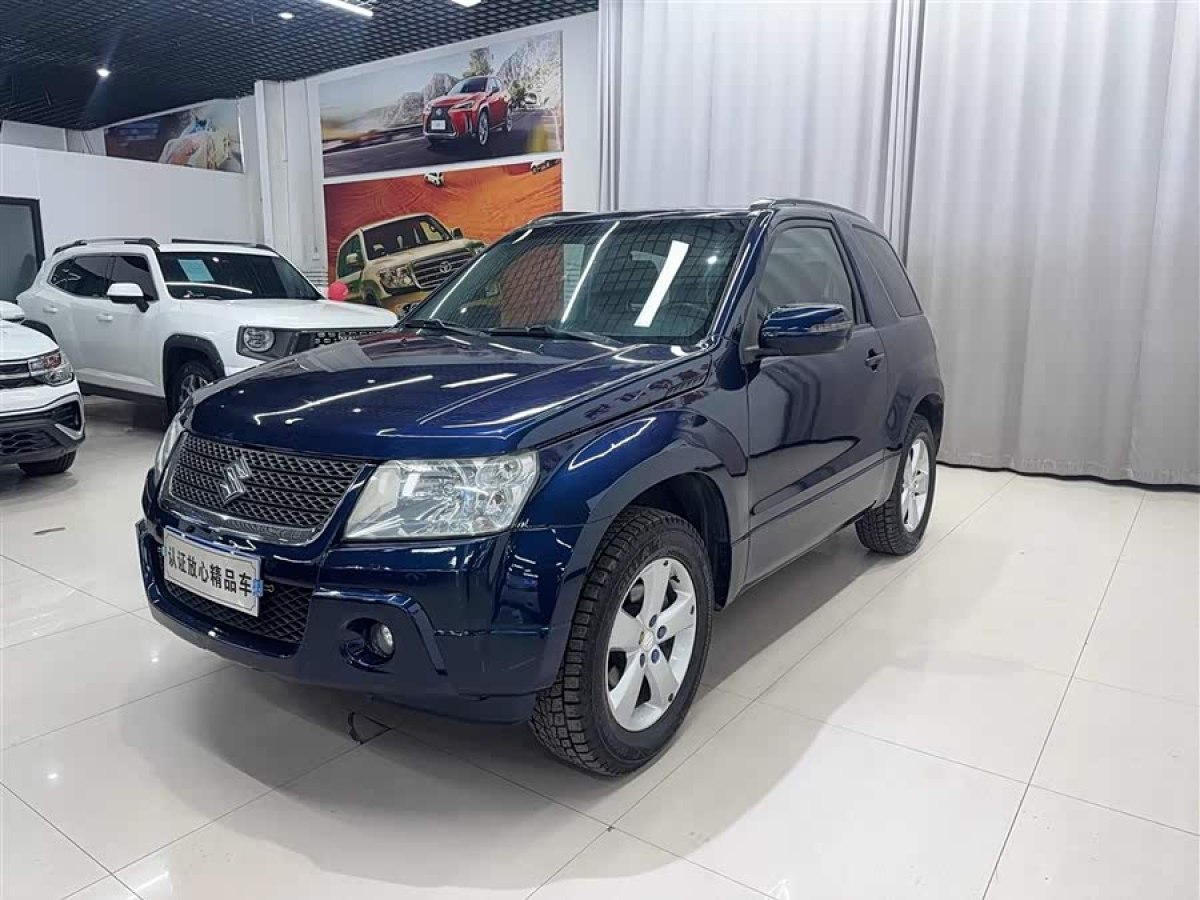 Suzuki Grand Vitara 2011 汽车图片 