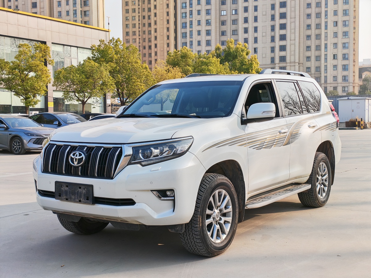 Toyota Land Cruiser Prado 2018 Toyota Land Cruiser Prado 2018 car image
