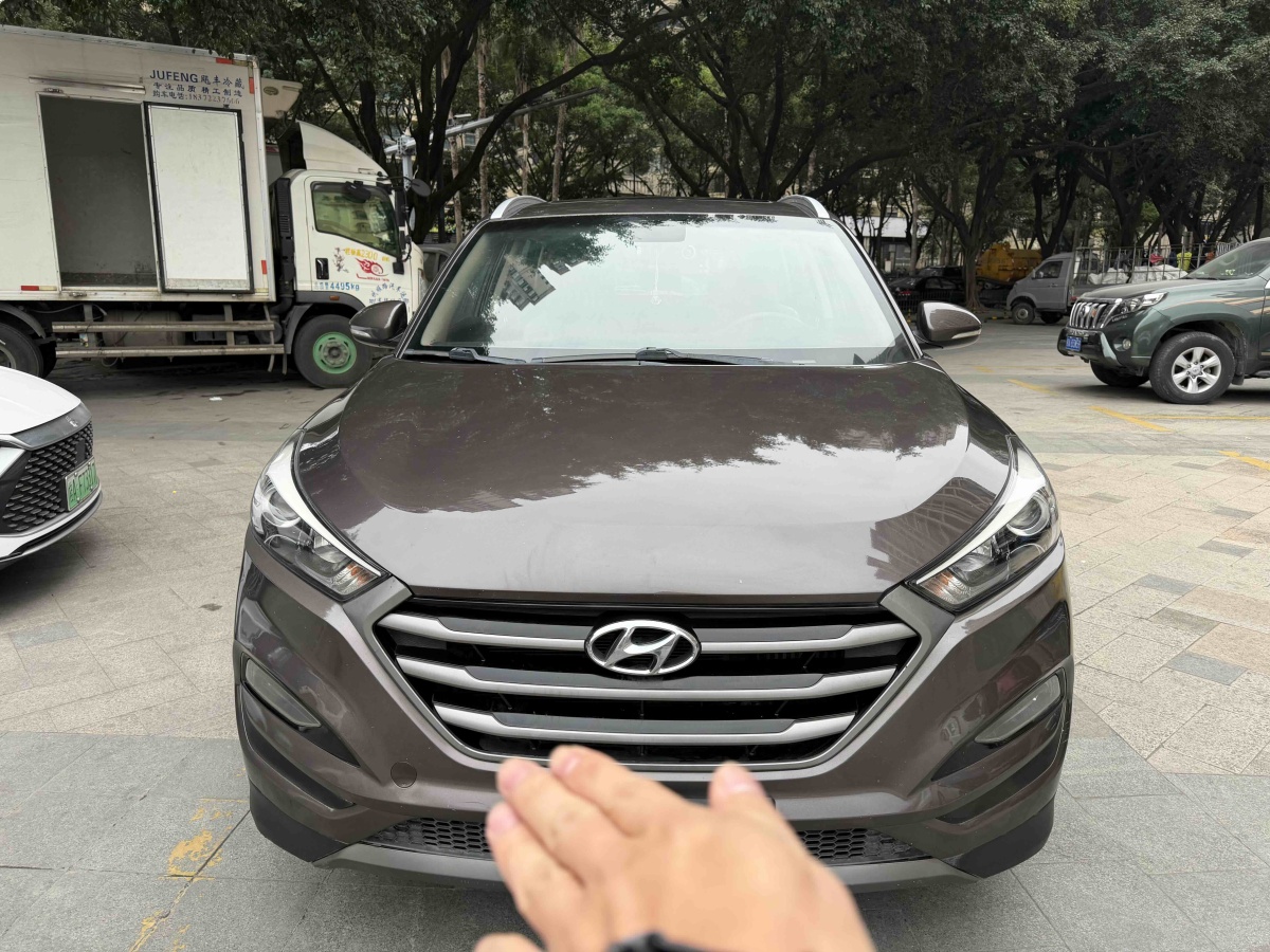 Hyundai Tucson 2017 car image 