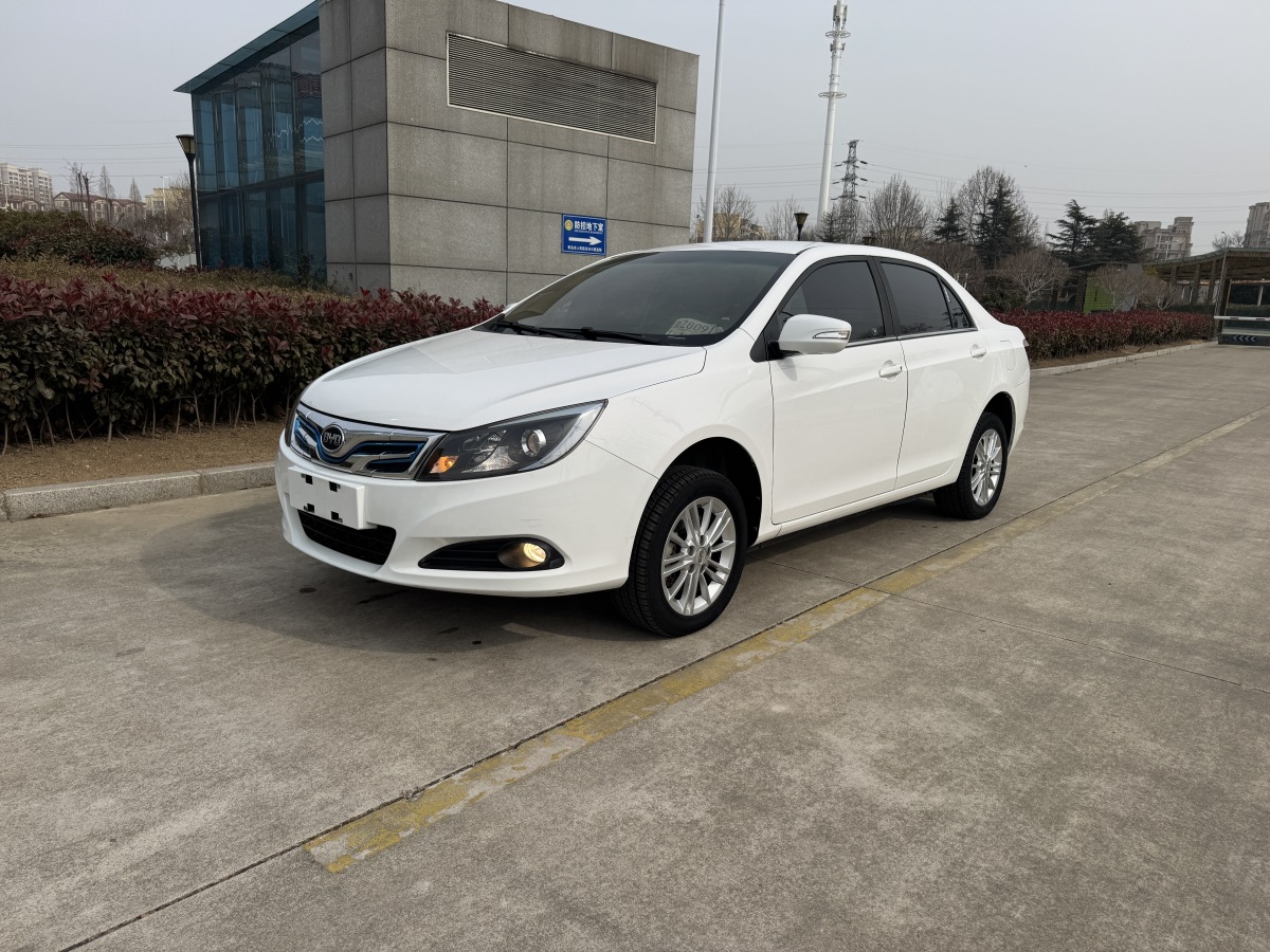 BYD e5 2018 car image 