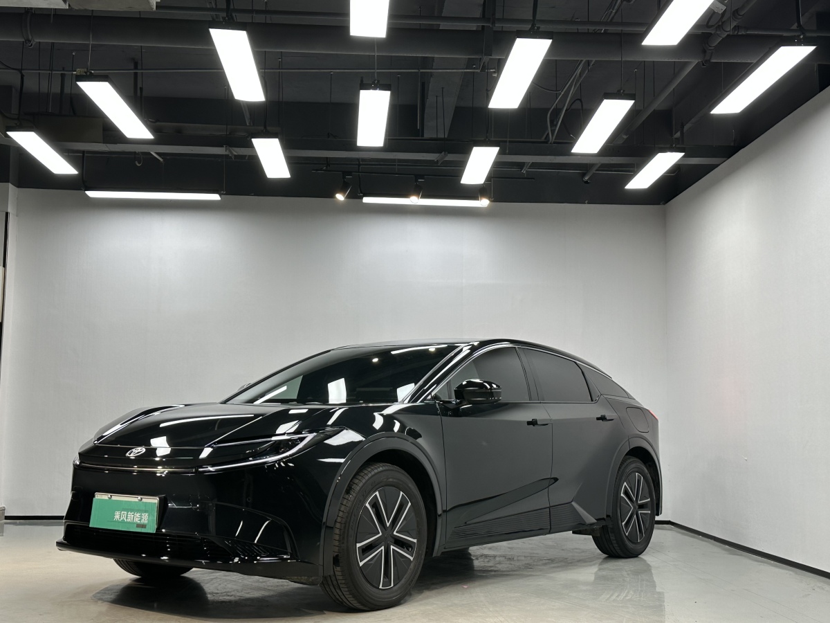Toyota bZ5 2025 Toyota bZ5 2025 汽车图片