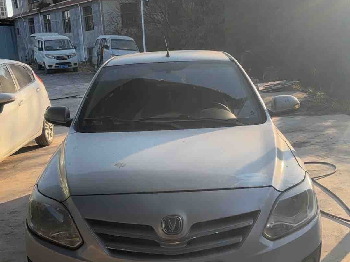 Changan Alsvin V3 2013 car image 