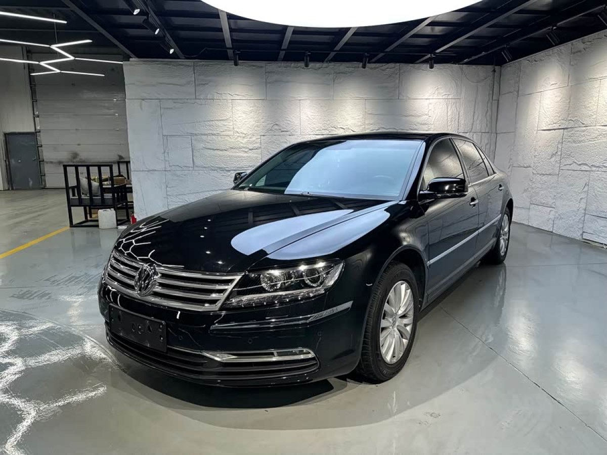 Volkswagen Pheaton 2013 Volkswagen Pheaton 2013 immagine di auto